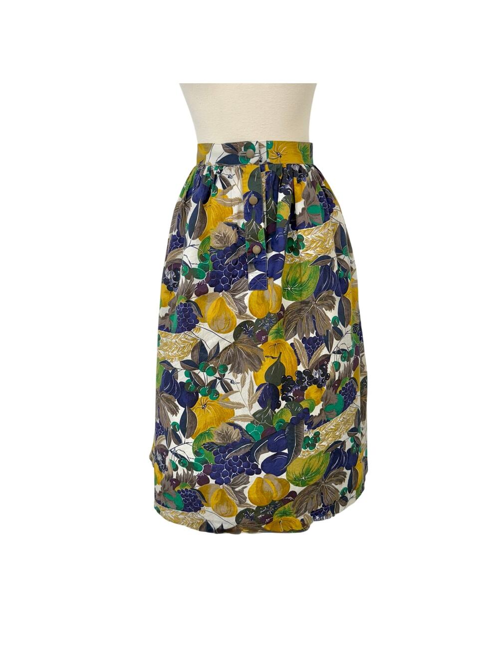 Miss Chloe Vintage Skirt Fruit and Leaf Print | Fits like S